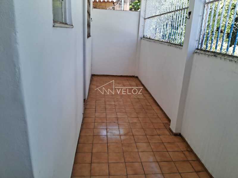 Apartamento à venda com 2 quartos, 42m² - Foto 8