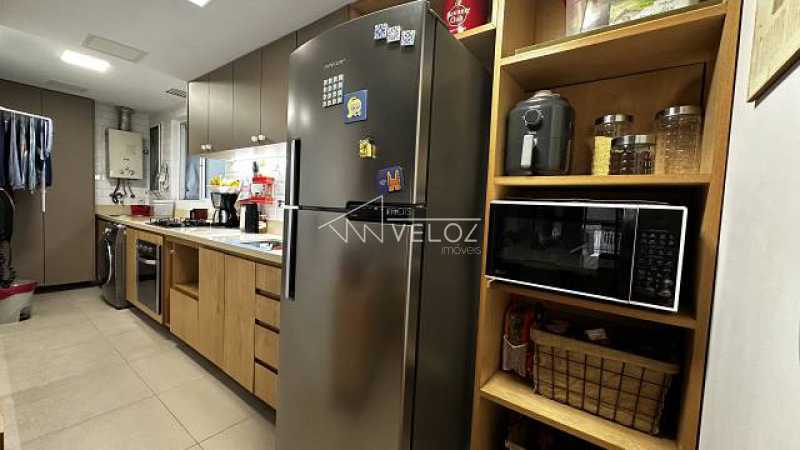 Apartamento à venda com 2 quartos, 68m² - Foto 8