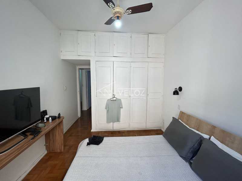 Apartamento à venda com 2 quartos, 60m² - Foto 15