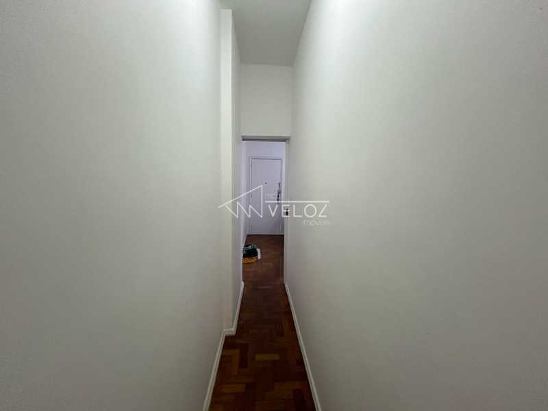 Apartamento à venda com 2 quartos, 60m² - Foto 17