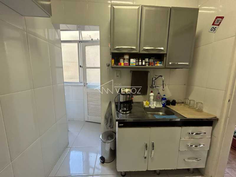 Apartamento à venda com 2 quartos, 60m² - Foto 20