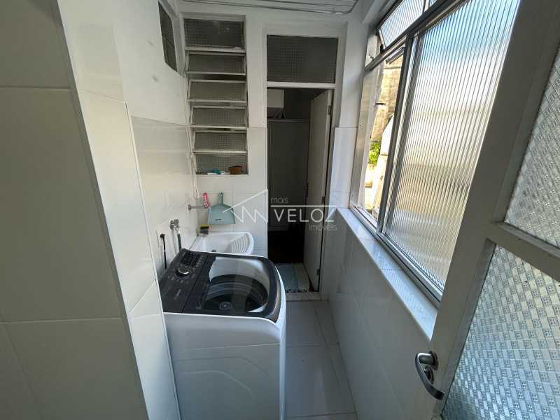 Apartamento à venda com 2 quartos, 60m² - Foto 22