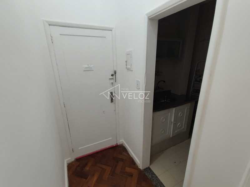 Apartamento à venda com 1 quarto, 26m² - Foto 5