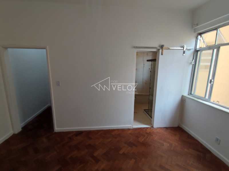 Apartamento à venda com 1 quarto, 26m² - Foto 3