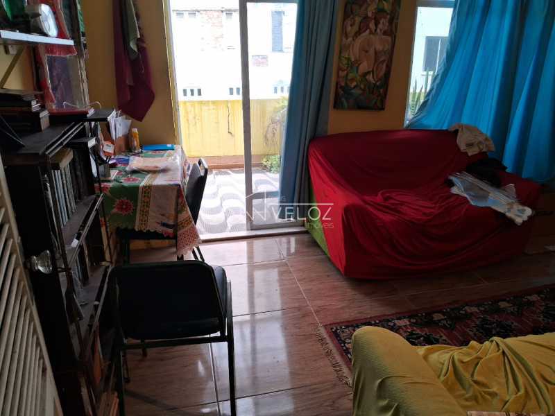 Apartamento à venda com 2 quartos, 107m² - Foto 12