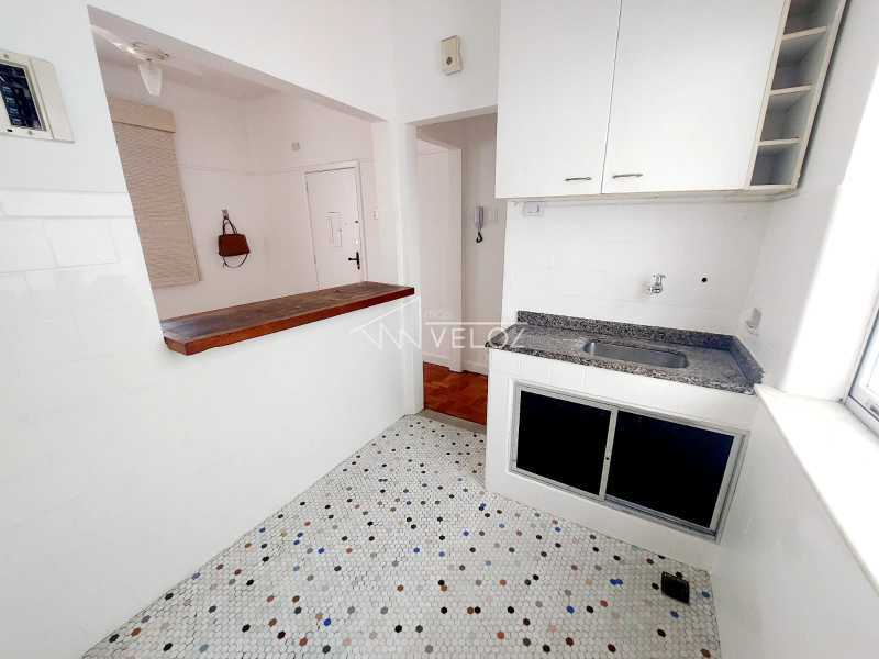 Apartamento à venda com 1 quarto, 39m² - Foto 11