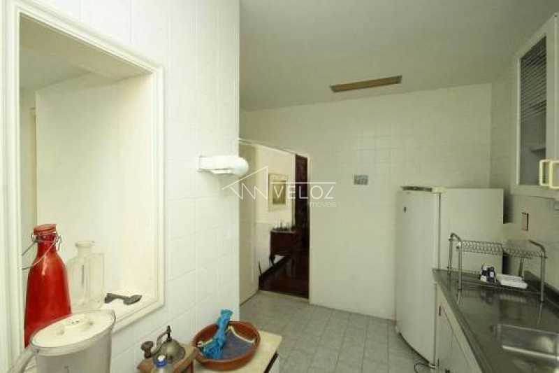 Apartamento à venda com 2 quartos, 112m² - Foto 6