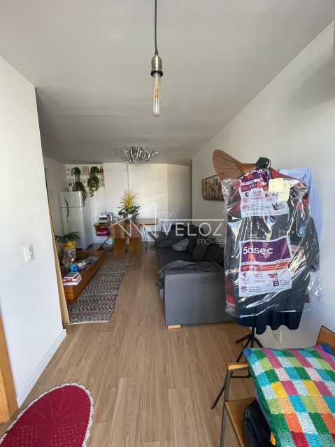 Apartamento à venda com 1 quarto, 44m² - Foto 2