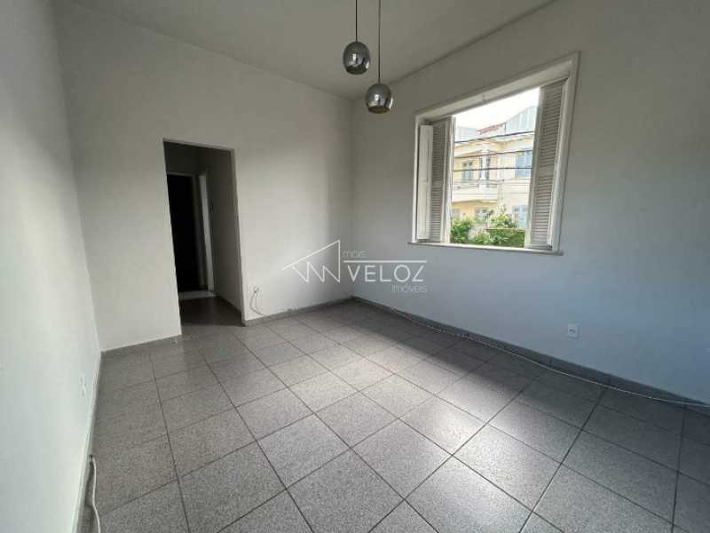 Apartamento à venda com 2 quartos, 57m² - Foto 3