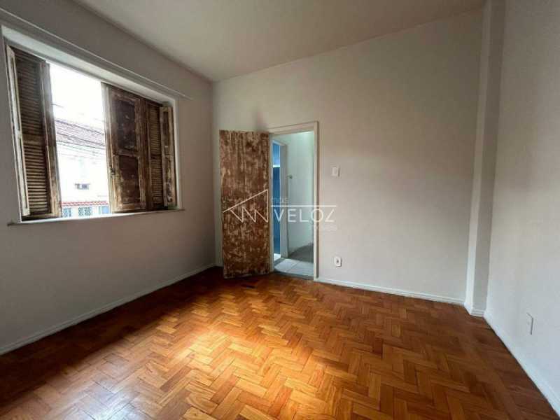 Apartamento à venda com 2 quartos, 57m² - Foto 14