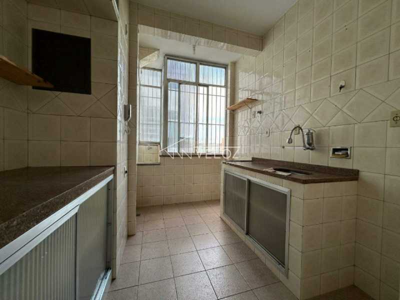 Apartamento à venda com 2 quartos, 57m² - Foto 17