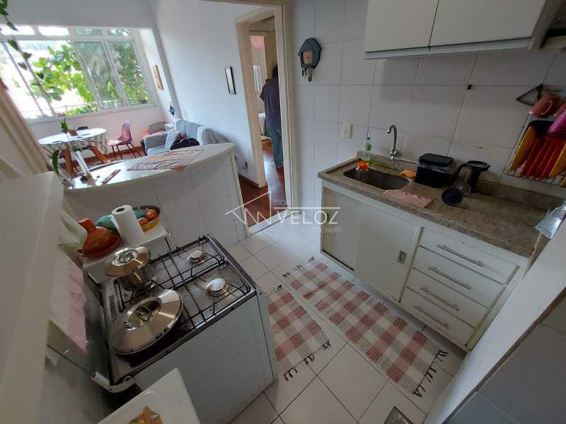 Apartamento à venda com 2 quartos, 59m² - Foto 10