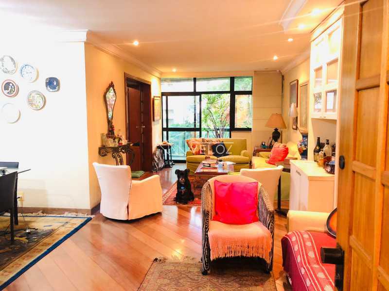 Apartamento à venda com 2 quartos, 151m² - Foto 3