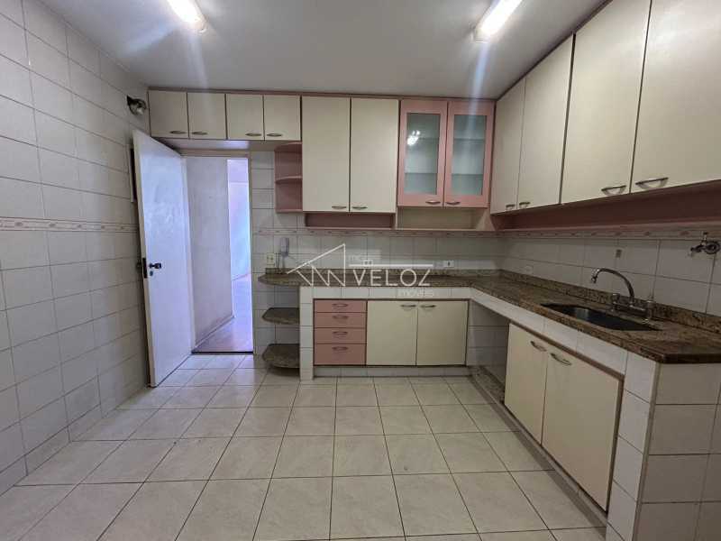 Apartamento à venda com 4 quartos, 130m² - Foto 22