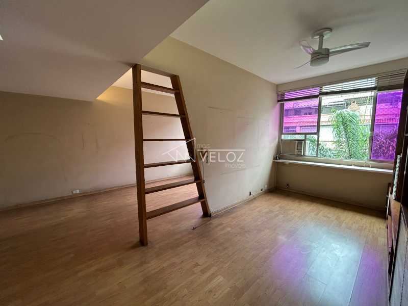 Apartamento à venda com 4 quartos, 130m² - Foto 3