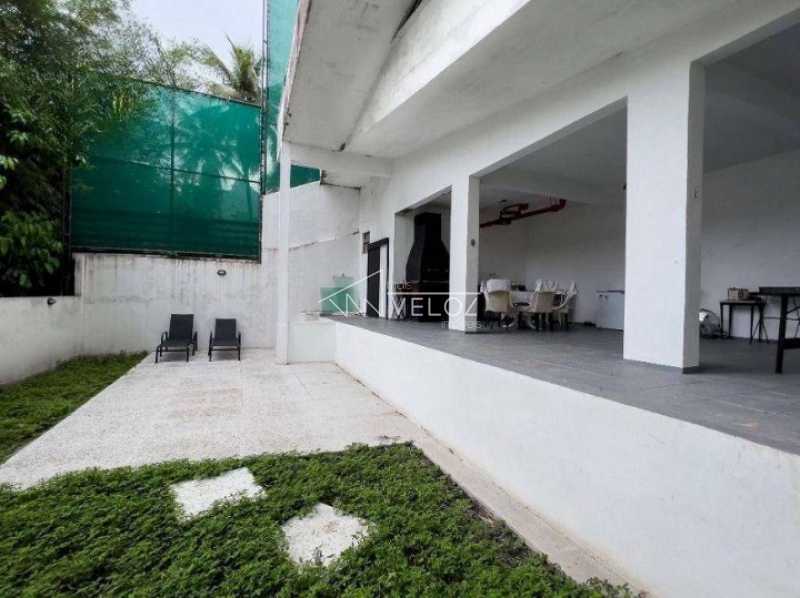 Casa de Condomínio à venda com 5 quartos, 711m² - Foto 19