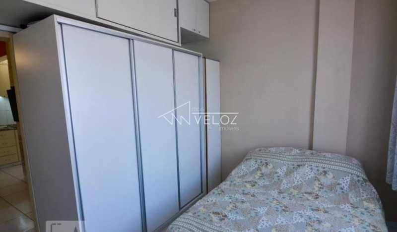 Apartamento à venda com 1 quarto, 32m² - Foto 8