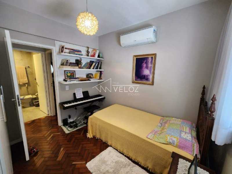 Apartamento à venda com 2 quartos, 66m² - Foto 3