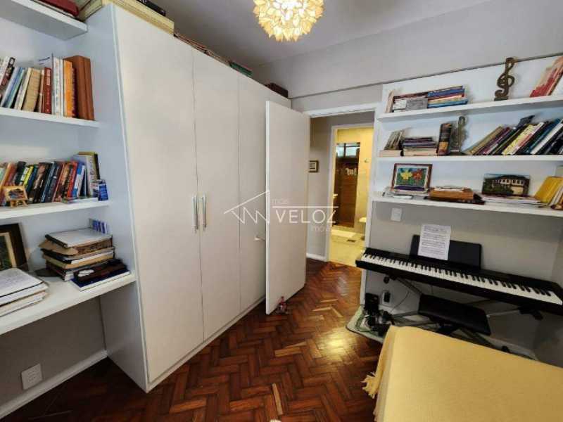 Apartamento à venda com 2 quartos, 66m² - Foto 9