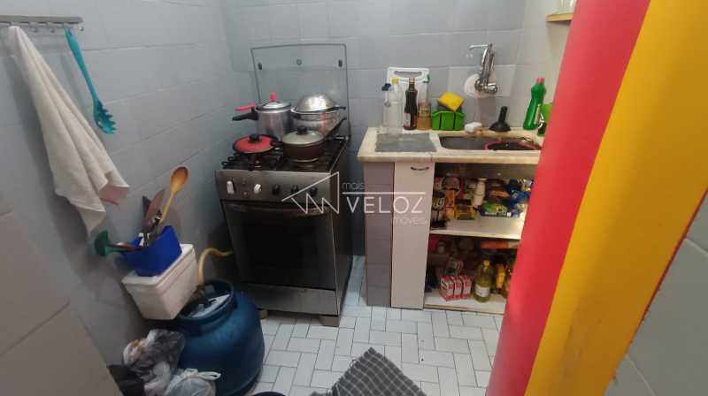 Apartamento à venda com 1 quarto, 34m² - Foto 9