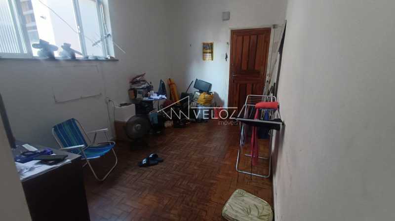 Apartamento à venda com 1 quarto, 34m² - Foto 1