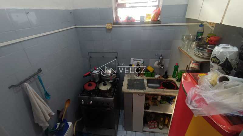 Apartamento à venda com 1 quarto, 34m² - Foto 14