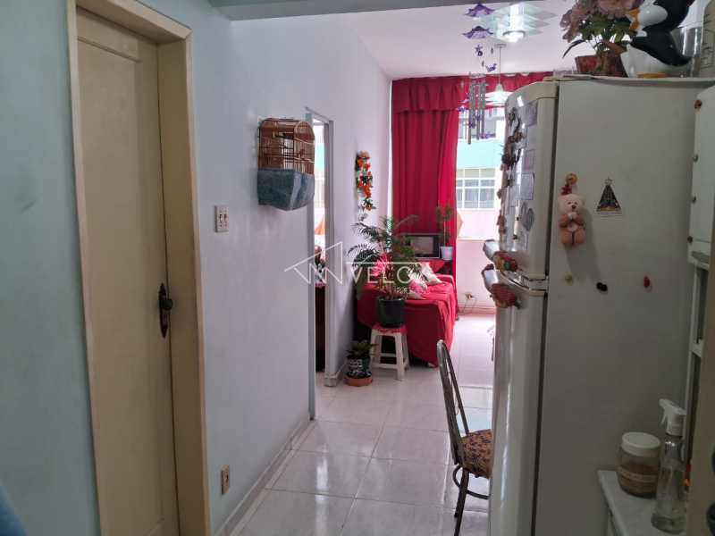 Apartamento à venda com 1 quarto, 40m² - Foto 7