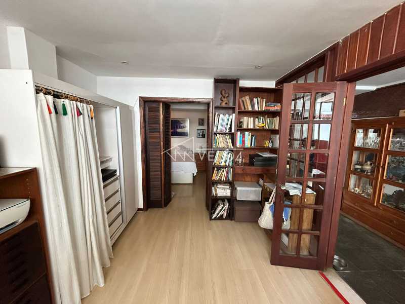 Apartamento à venda com 5 quartos, 268m² - Foto 40