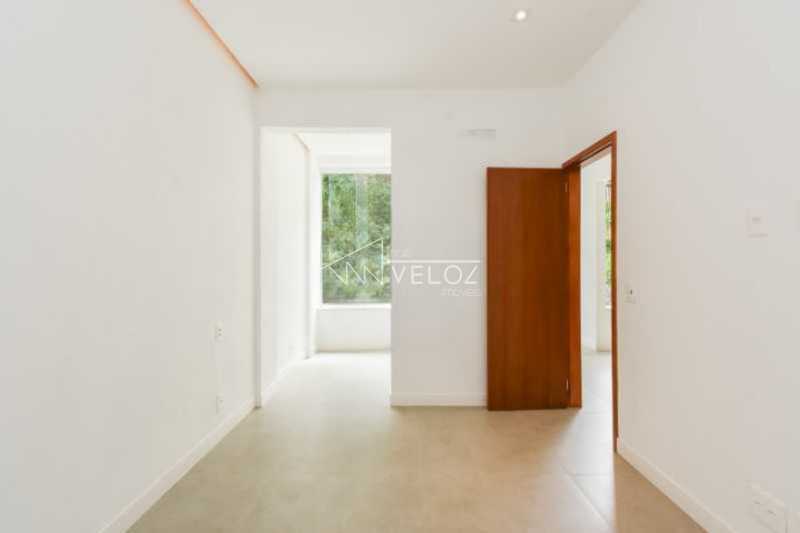 Apartamento à venda com 2 quartos, 65m² - Foto 4