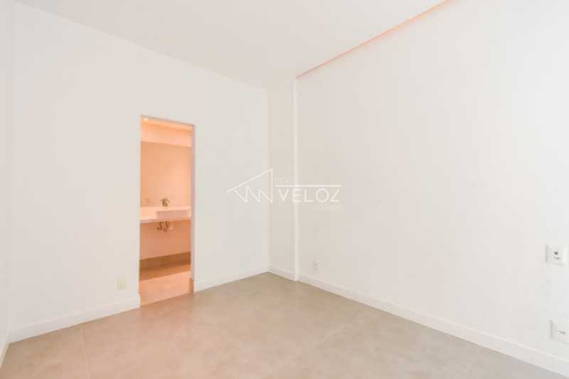 Apartamento à venda com 2 quartos, 65m² - Foto 13