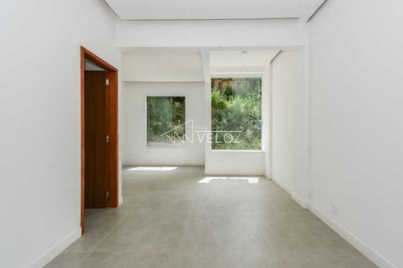 Apartamento à venda com 2 quartos, 65m² - Foto 1