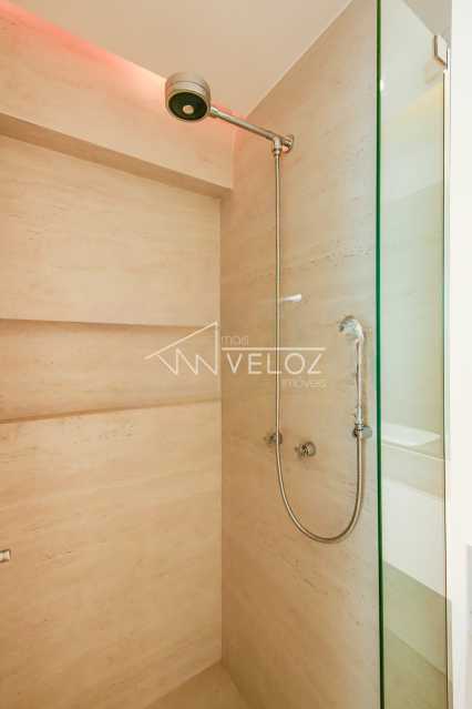 Apartamento à venda com 2 quartos, 65m² - Foto 17