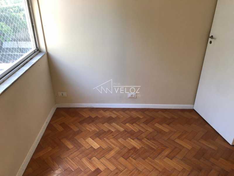 Apartamento à venda com 2 quartos, 62m² - Foto 6