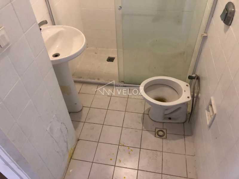 Apartamento à venda com 2 quartos, 62m² - Foto 21