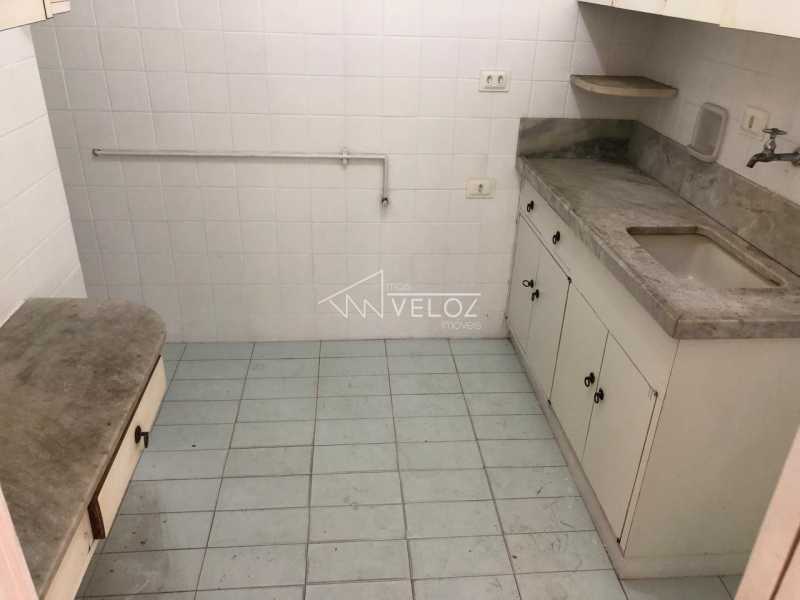 Apartamento à venda com 2 quartos, 62m² - Foto 11