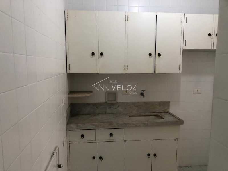 Apartamento à venda com 2 quartos, 62m² - Foto 13