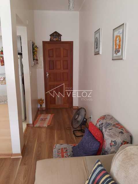 Apartamento à venda com 1 quarto, 35m² - Foto 2