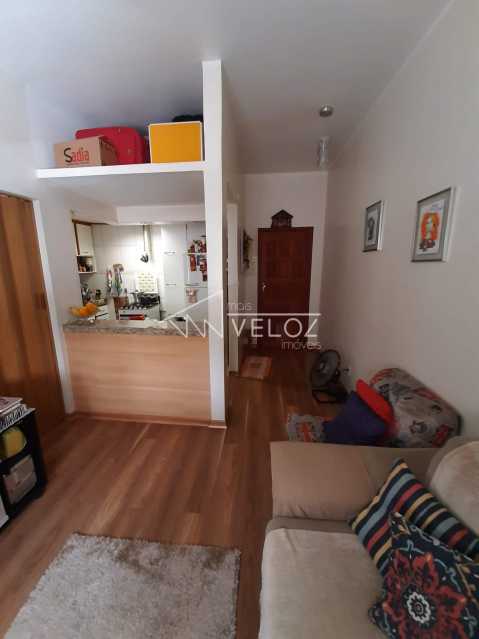 Apartamento à venda com 1 quarto, 35m² - Foto 1