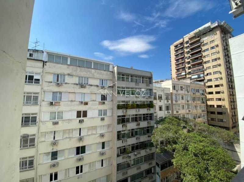 Apartamento à venda com 2 quartos, 65m² - Foto 25