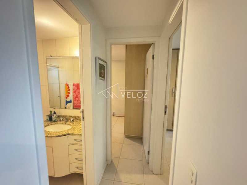 Apartamento à venda com 2 quartos, 71m² - Foto 4