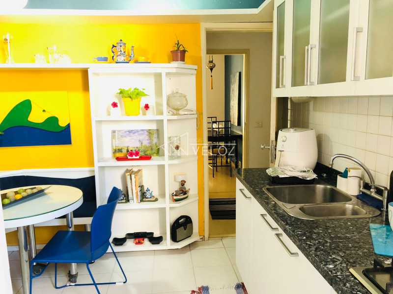 Cobertura à venda com 3 quartos, 216m² - Foto 21