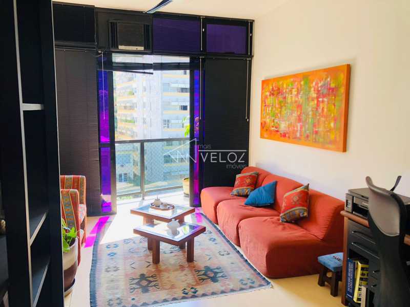 Cobertura à venda com 3 quartos, 216m² - Foto 19