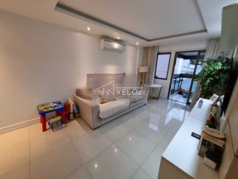 Apartamento à venda com 3 quartos, 115m² - Foto 1