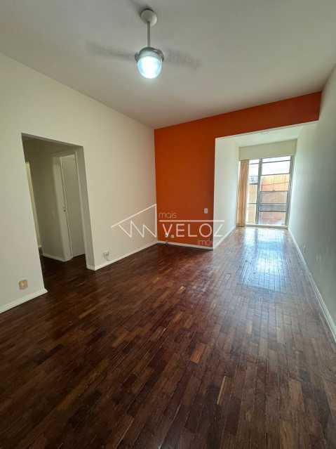 Apartamento à venda com 2 quartos, 95m² - Foto 1