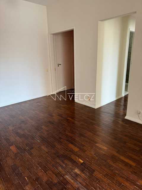 Apartamento à venda com 2 quartos, 95m² - Foto 3