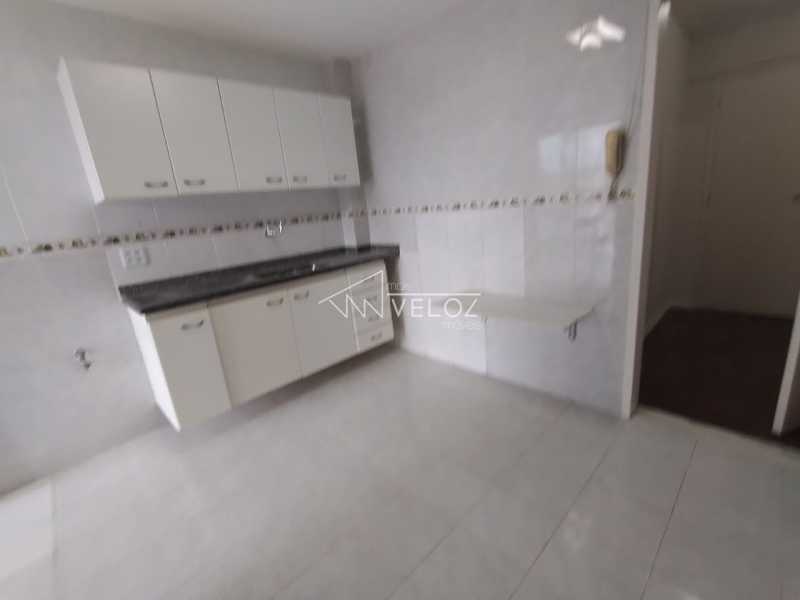 Apartamento à venda com 2 quartos, 95m² - Foto 20