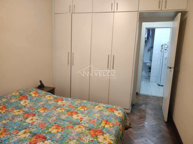 Apartamento à venda com 2 quartos, 64m² - Foto 9