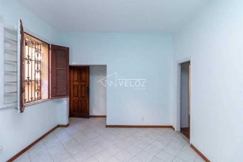 Apartamento à venda com 2 quartos, 90m² - Foto 5