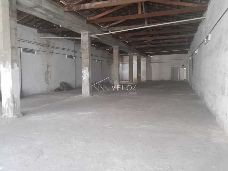 Prédio Inteiro à venda, 956m² - Foto 21