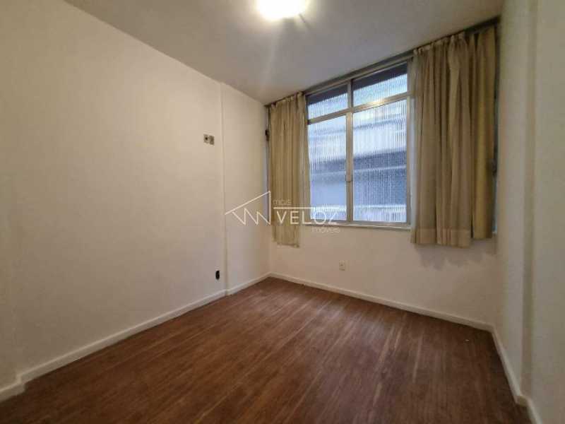 Apartamento à venda com 2 quartos, 64m² - Foto 6